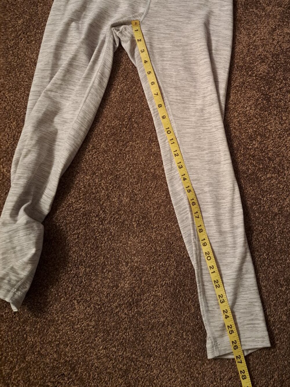 Lululemon Wunder Under high-rise leggings in a light heathered gray. - Picture 6 of 8